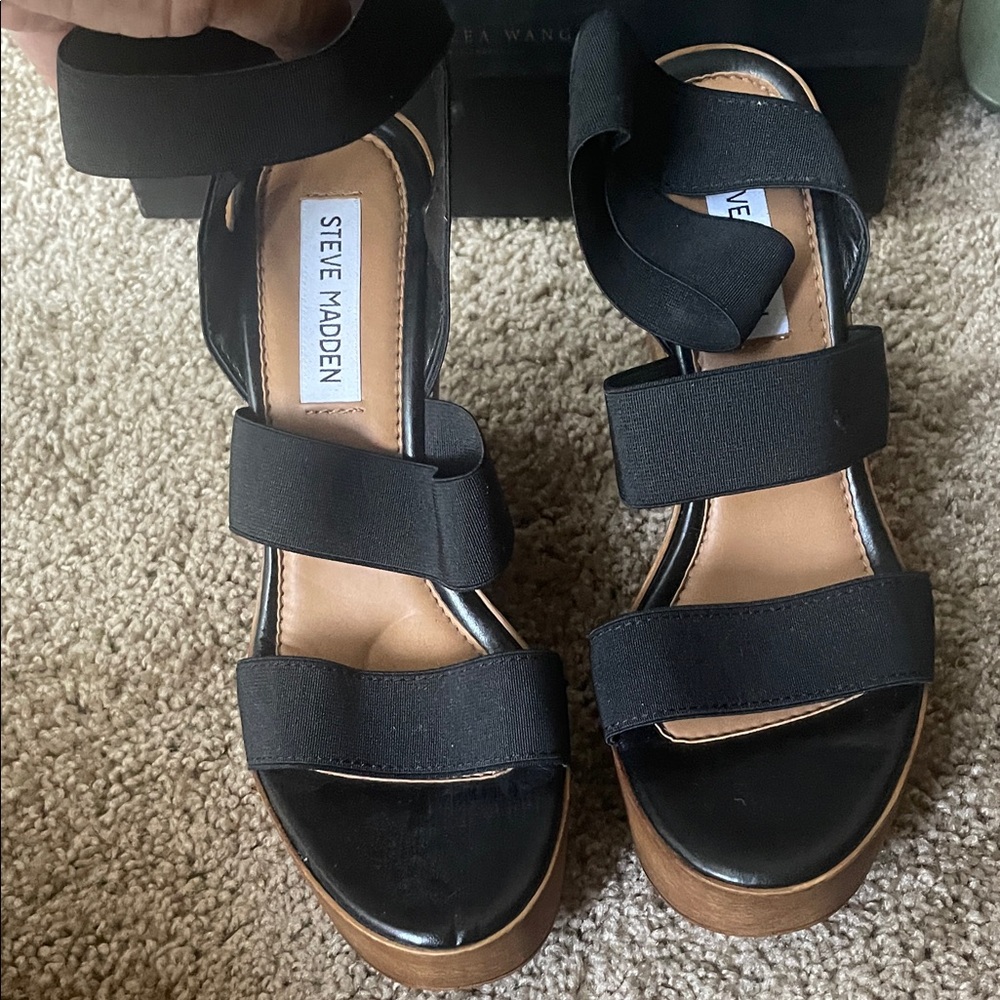Steve Madden Black Platform Sandals